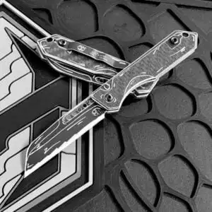 Heretic Jinn - Auto - Black and White Cel Shading, with Glow Carbon Fiber