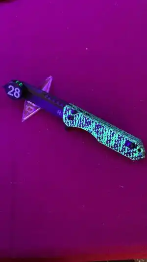 Heretic Jinn - Manual, Magnacut, Glow Carbon Fiber